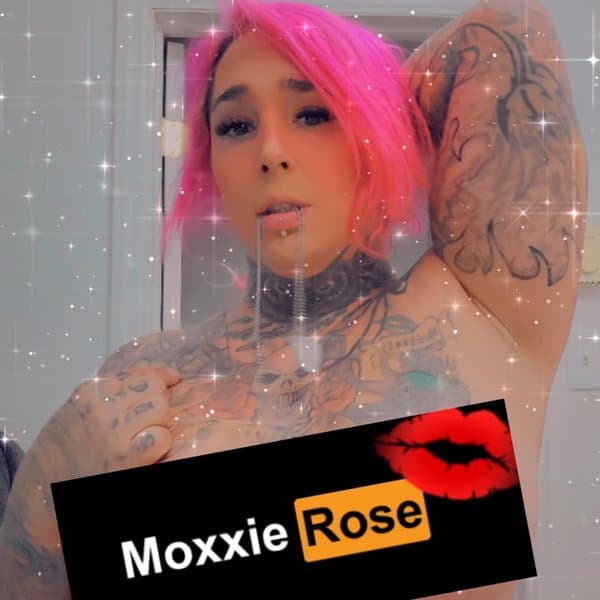 moxxieroseqc