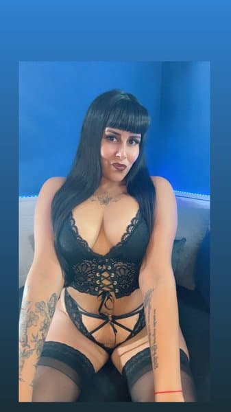 mistress_latina