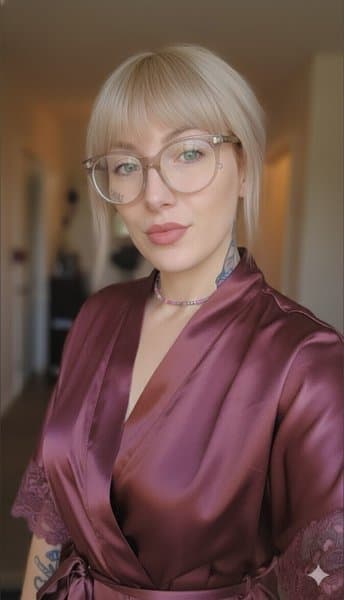 arya-skyfreesubpaidcont