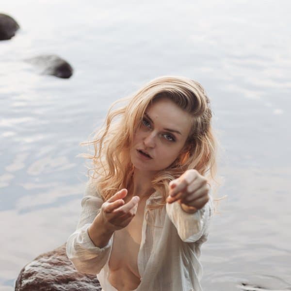 mademoiselle.charnel