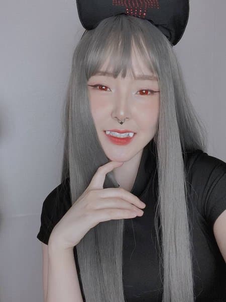 sally_wu