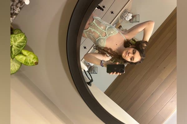 yourgirlclo02