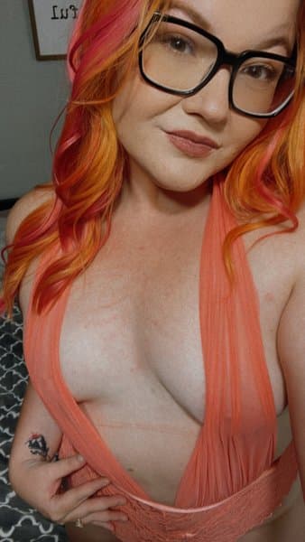 thatoneredheadgirl