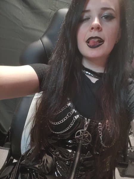 xqueenofdarkness666