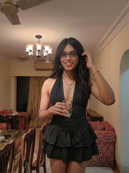 sluttysakshi28